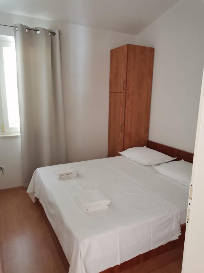 Apartments Granic Baska Voda Ngoại thất bức ảnh
