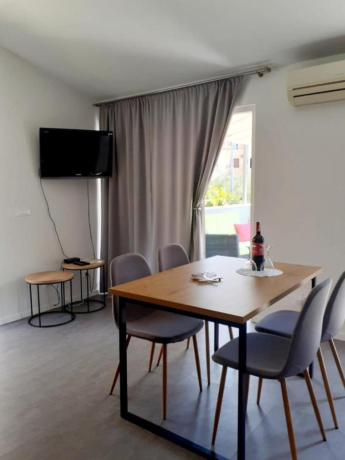 Apartments Granic Baska Voda Ngoại thất bức ảnh